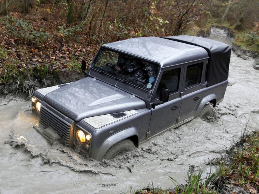 Land Rover Defender 110 Double Cab Pickup (UK) '2007